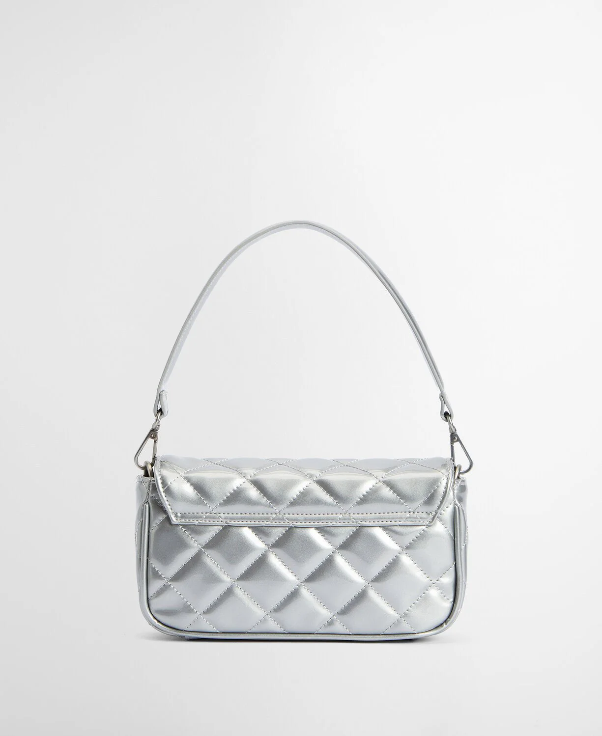 Barbour International Quilted Mini Soho Crossbody Bag - Image 11
