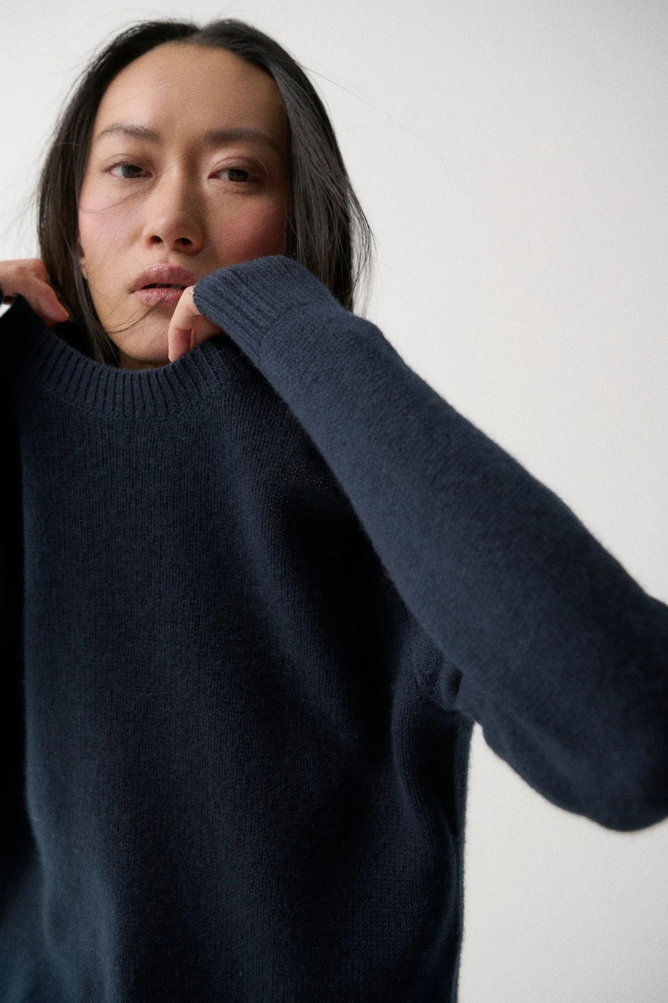 Barbour Woodhouse Knitted Jumper Navy - Image 3