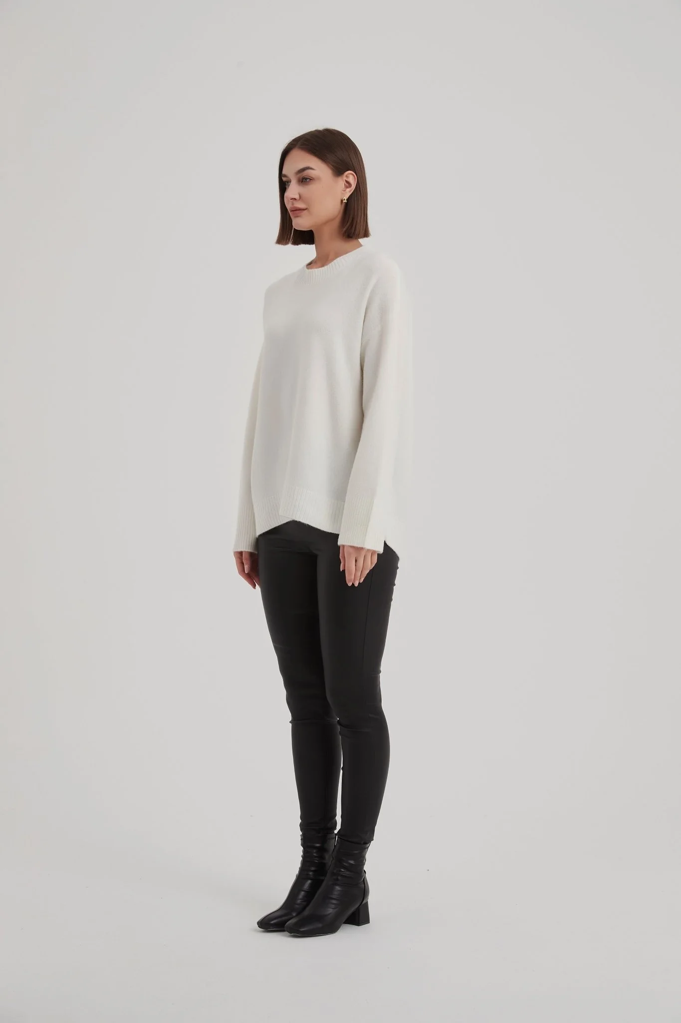 Tirelli Basic Knit Sweater New - Image 10