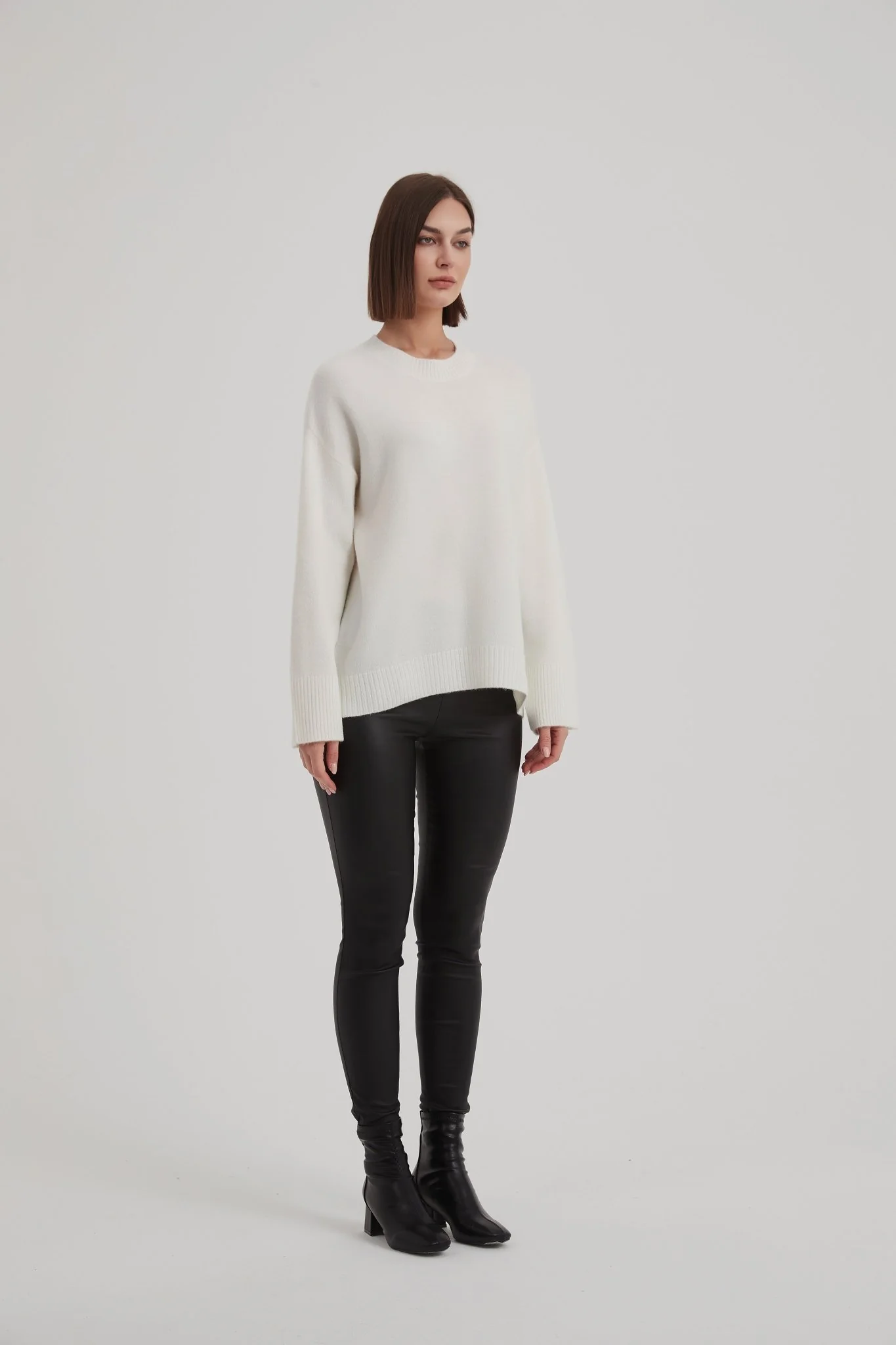 Tirelli Basic Knit Sweater New - Image 12