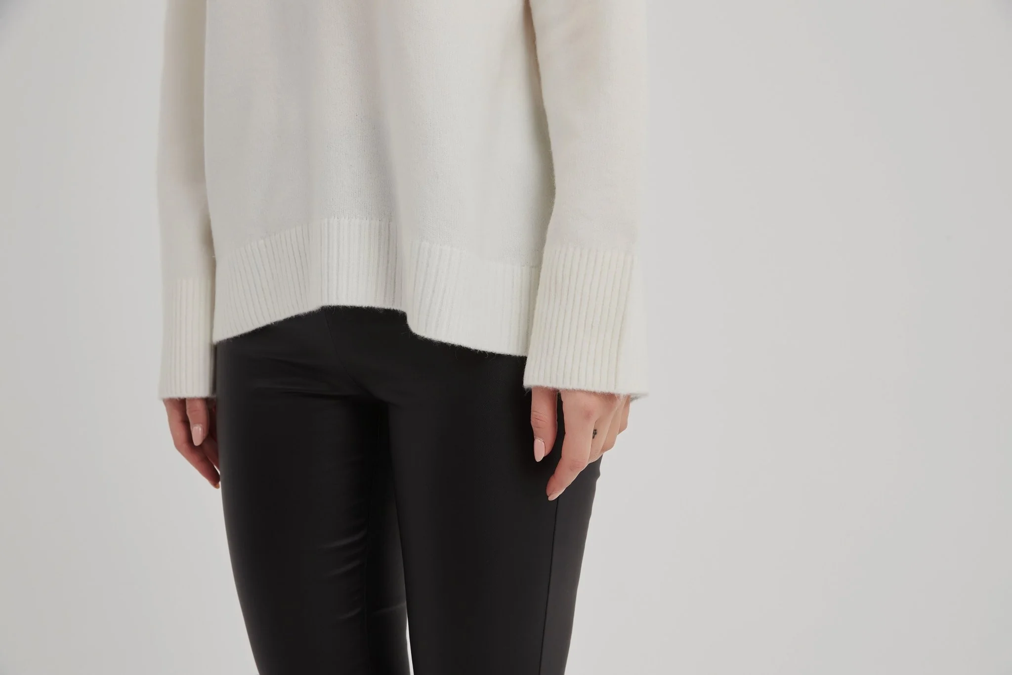 Tirelli Basic Knit Sweater New - Image 16