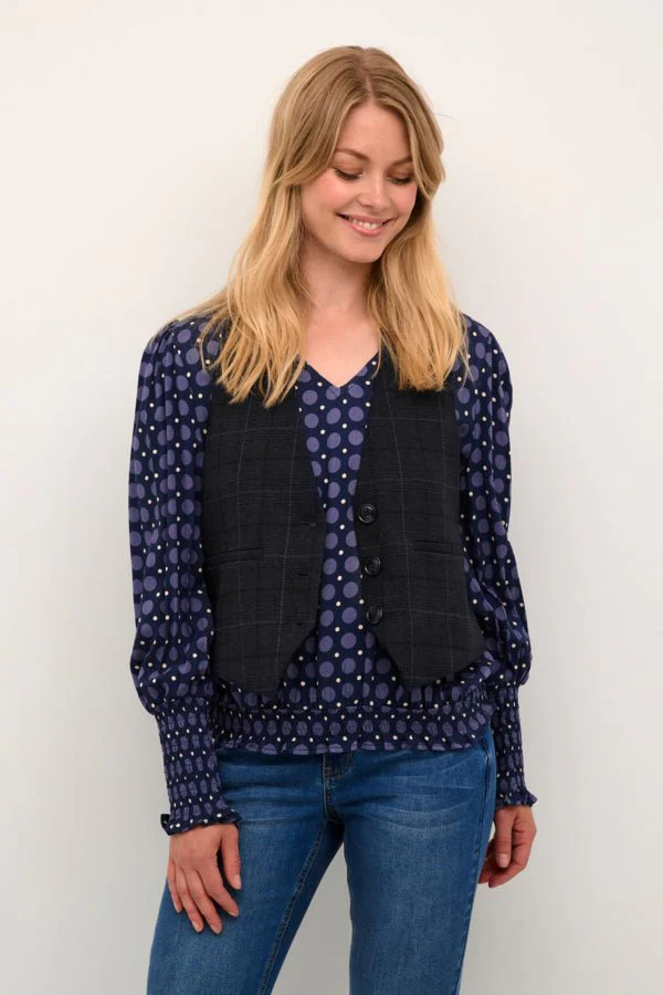 Culture Beatriz Halterneck Waistcoat - Image 3