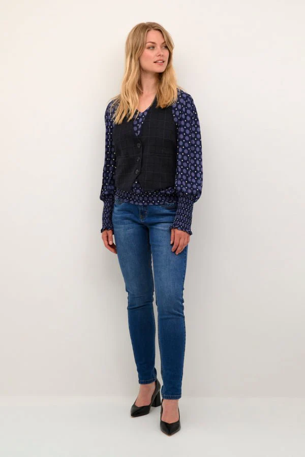 Culture Beatriz Halterneck Waistcoat - Image 4