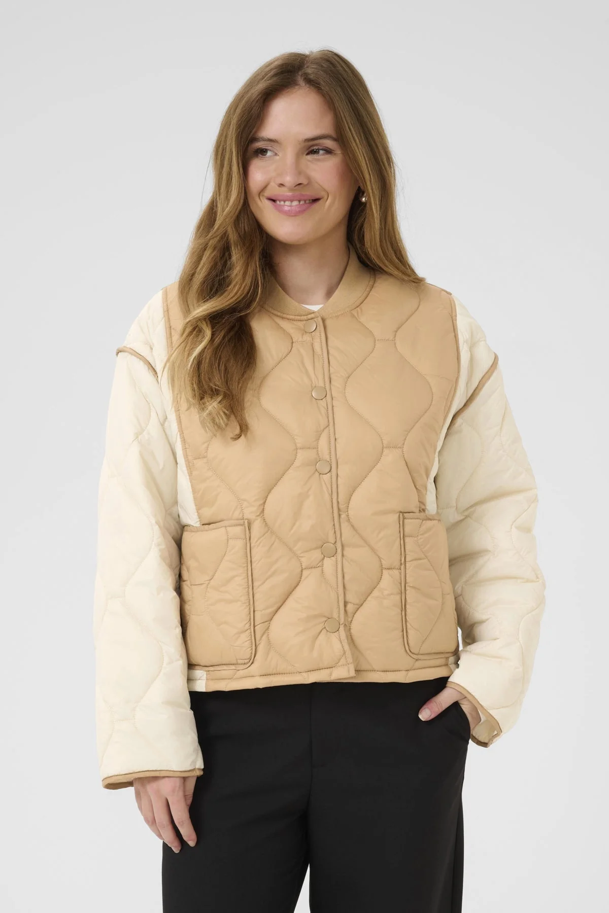 Culture Cucatalina Short Quilted Jacket - Image 7