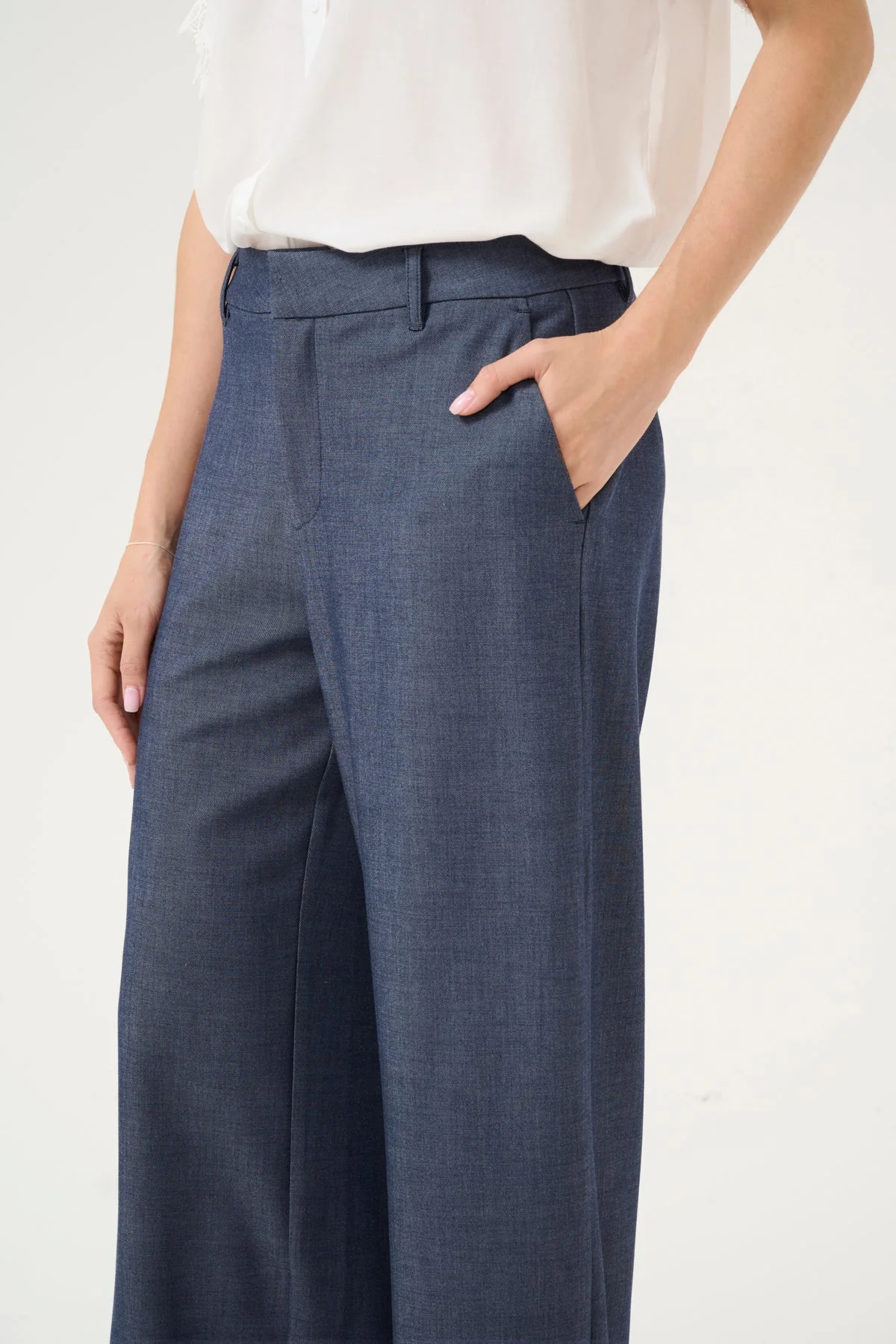 Culture CUcybilla Cattia Pants - Image 3