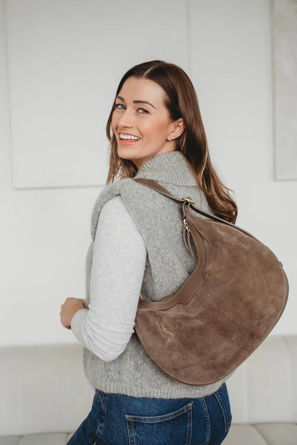 Elie Beaumont Suede Shoulder Handbag - Image 4