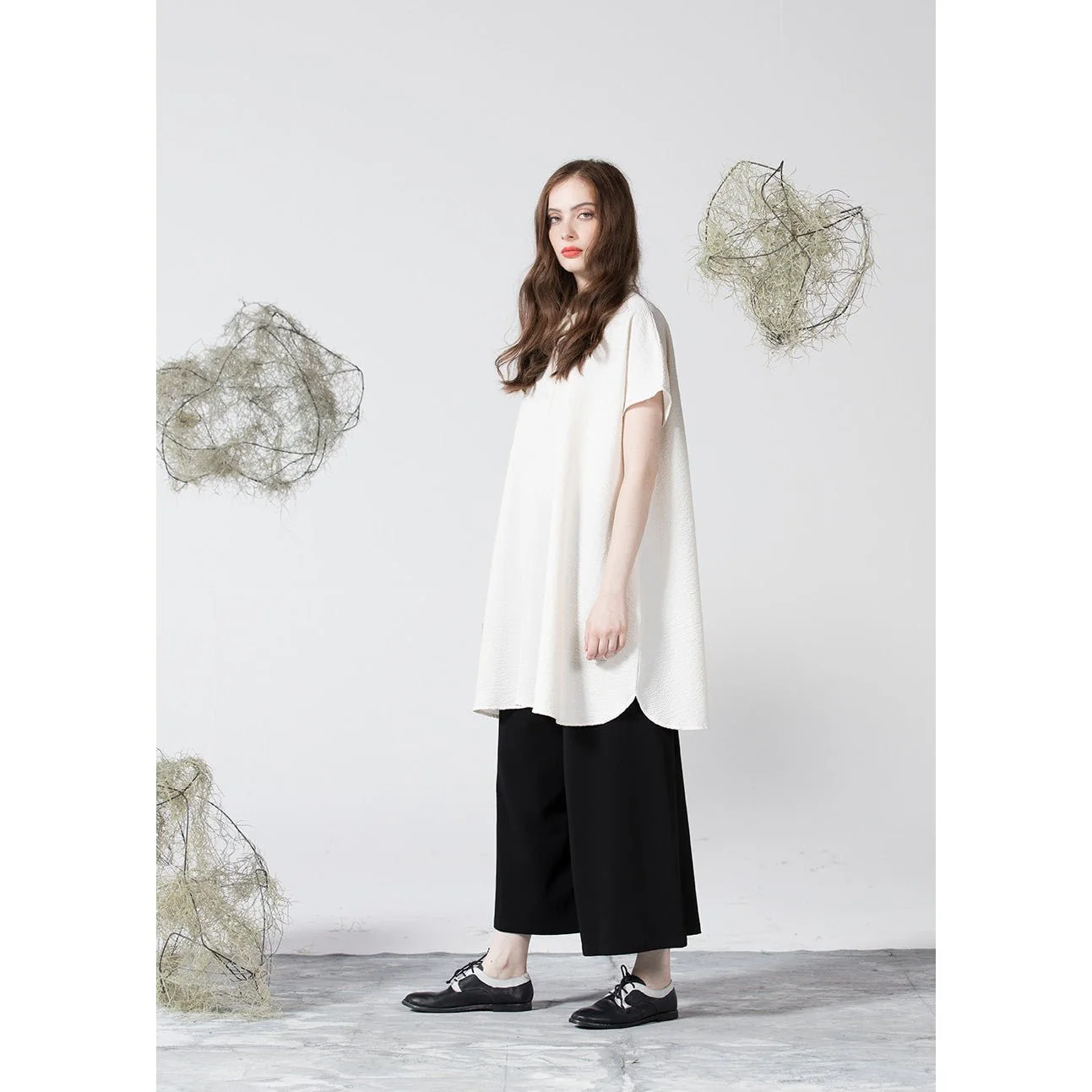 Neirami Kimono Shoulder Top - Image 4