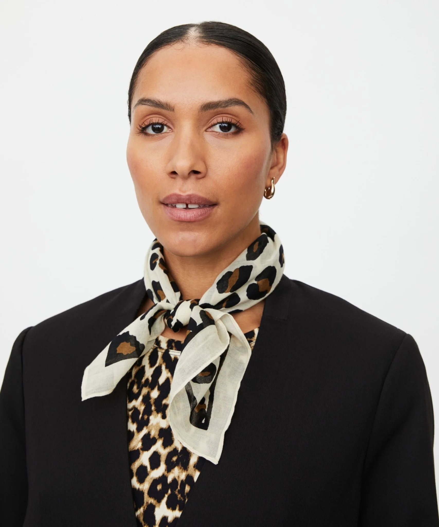 Masai MAAlvienne Leopard Print Neck Scarf