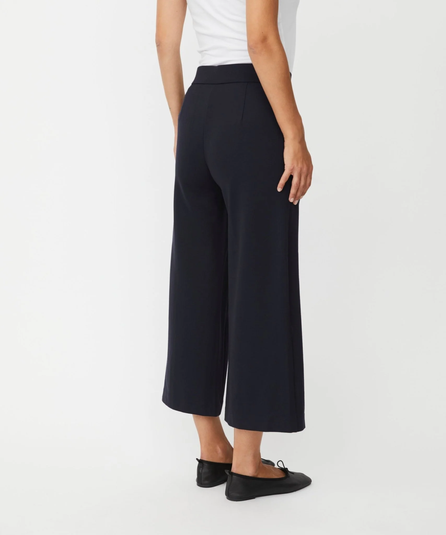 Masai MAPiana Cropped Navy Trouser - Image 2