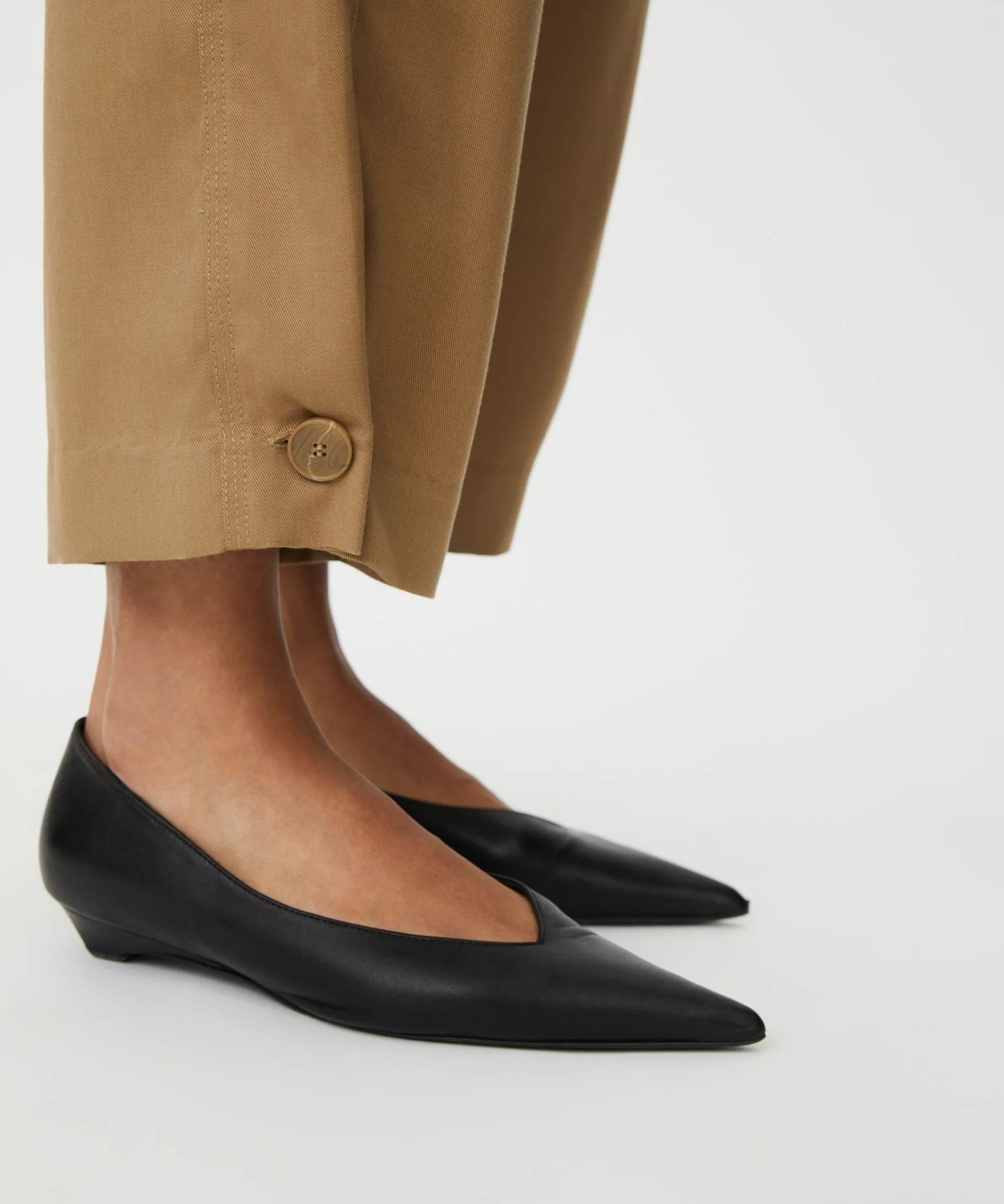 Masai MaPunna Trousers - Image 4