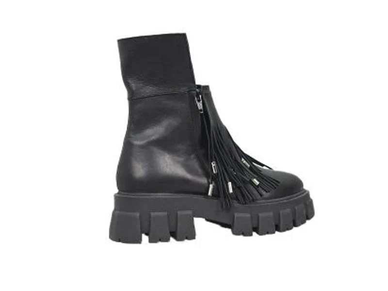 Papuccei Mono Black Boots - Image 4
