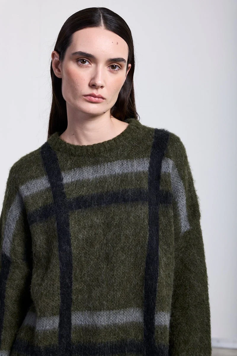 Neirami Boxy Alpaca Sweater Forest Green - Image 5