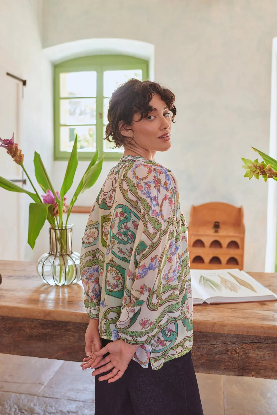 One Hundred Stars Afternoon Tea Green Kimono - Image 3