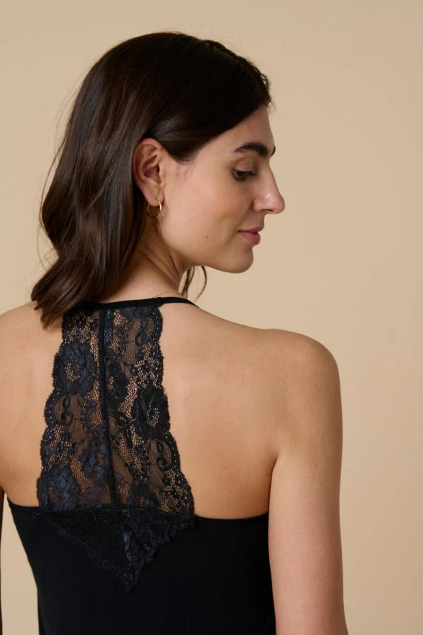 Poppy Lace Singlet Old style Milo - Image 4