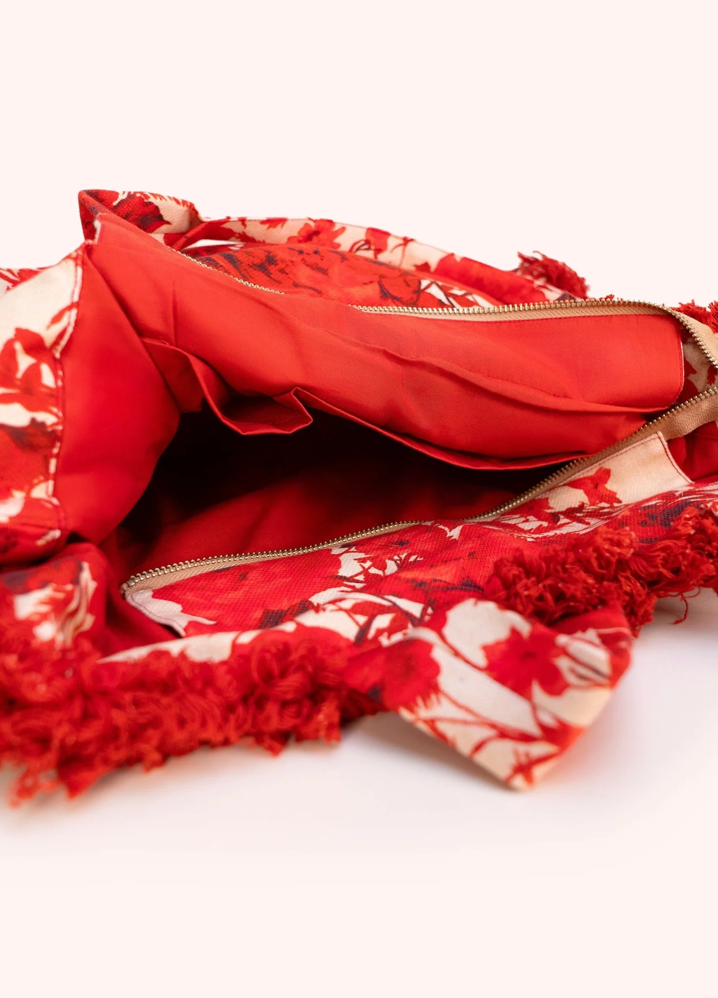 Powder Rogue Blooms Fringe Box Tote Bag - Image 3