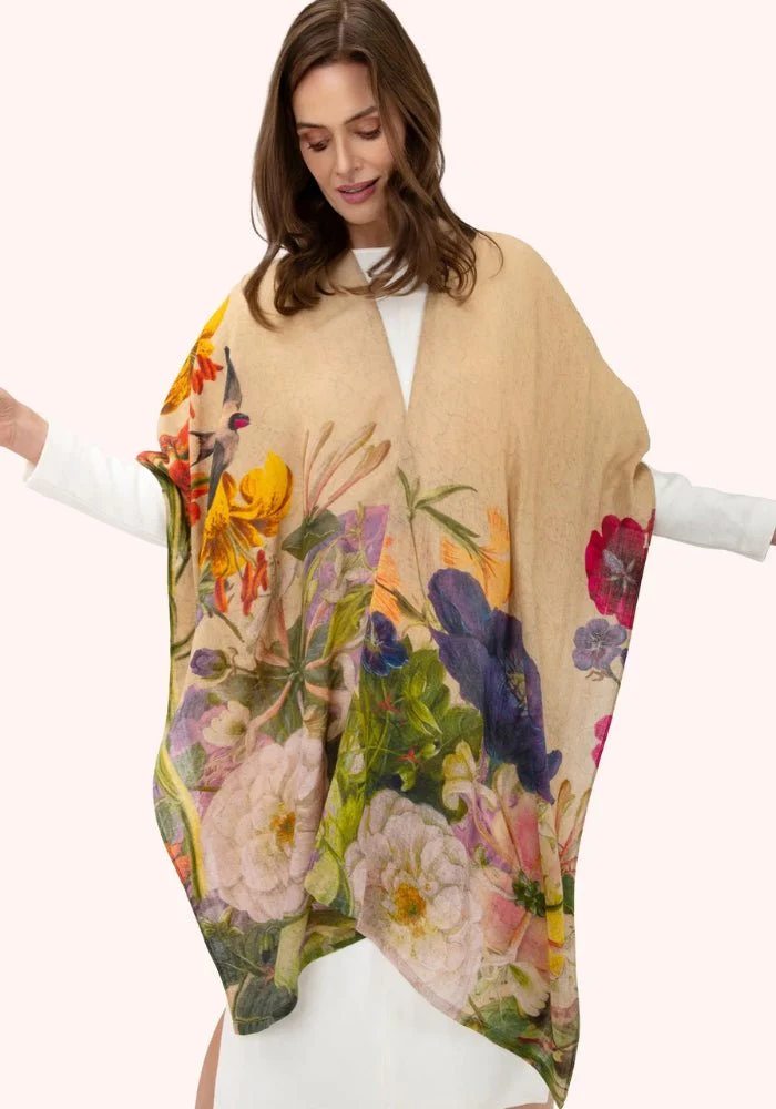 Powder Wool Wrap Around Autumn Cream Posy - Image 2
