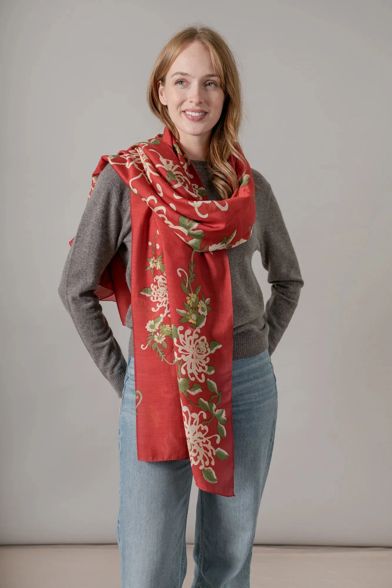 One Hundred Stars Printed Scarf