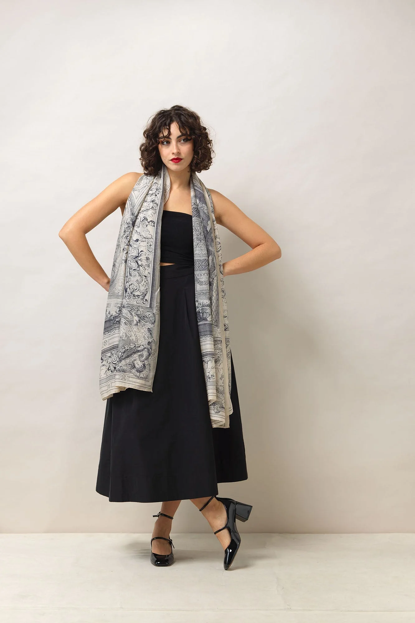 One Hundred Stars Printed Scarf - Image 7