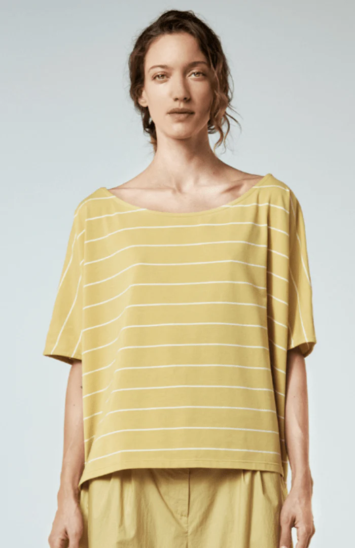 Neirami Squared Oversized T-Shirt Golden - Image 2