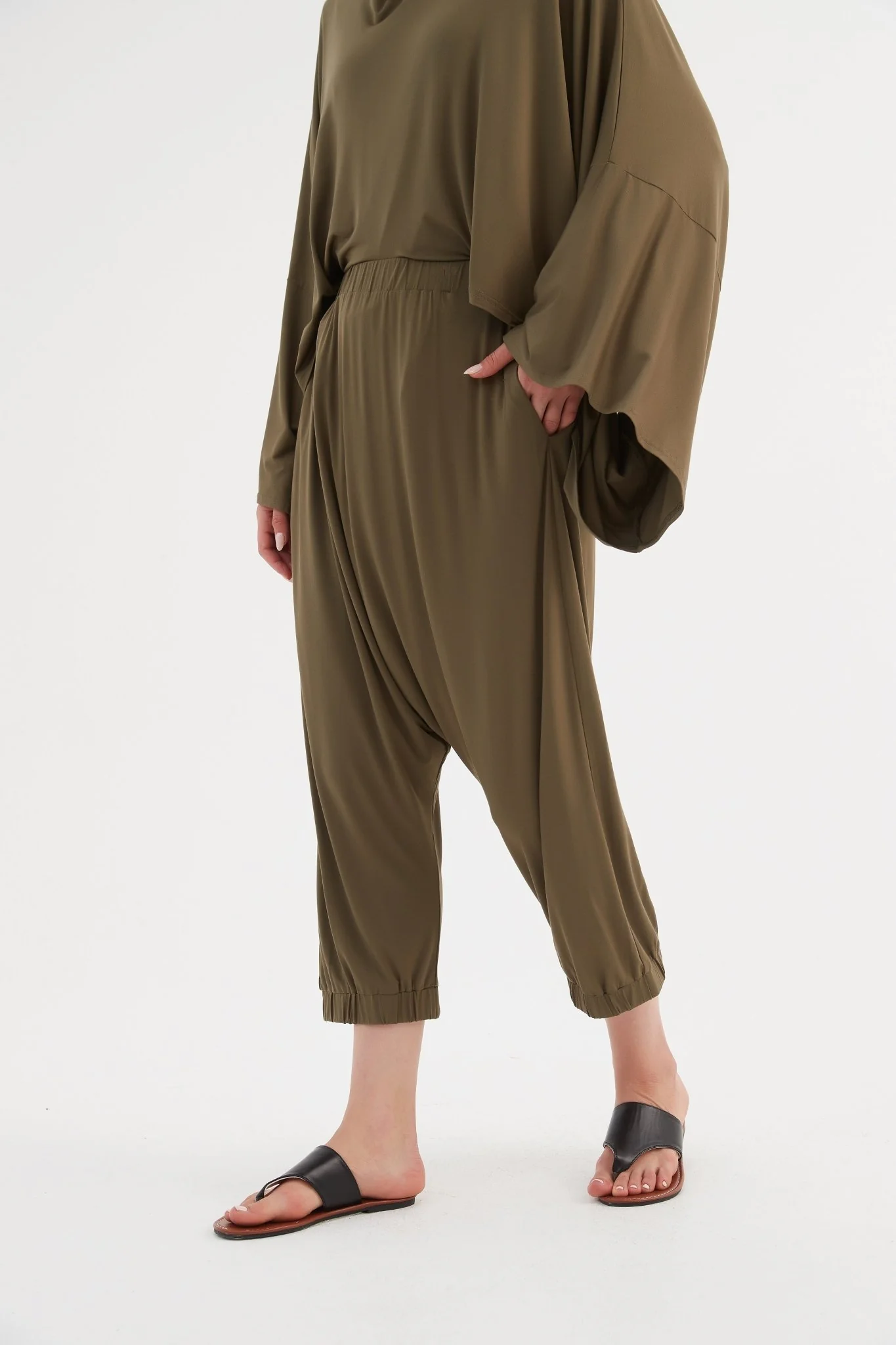 Tirelli Drop Crotch Trouser Khaki - Image 9