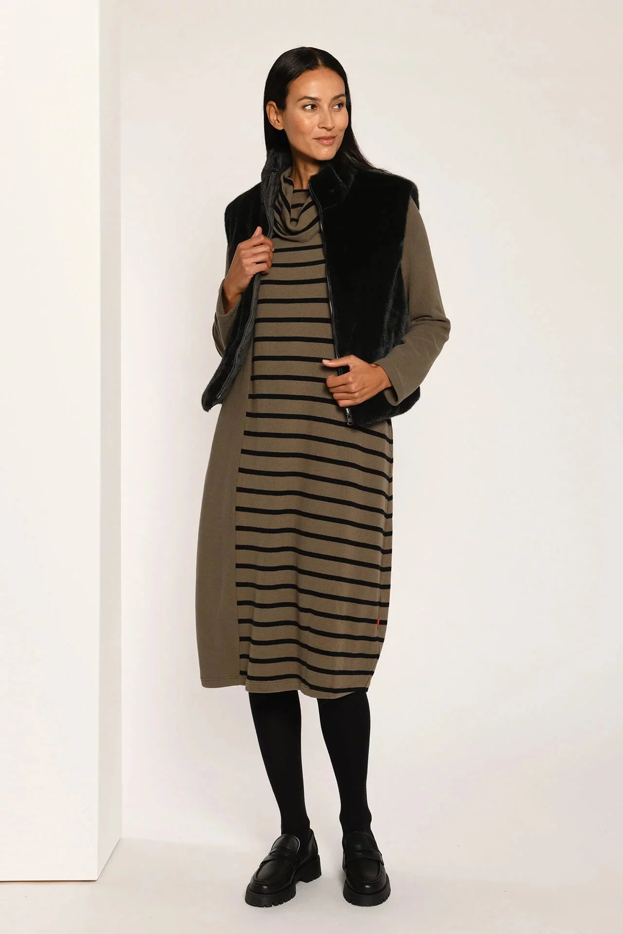 Vetono High Neck Stripe Dress