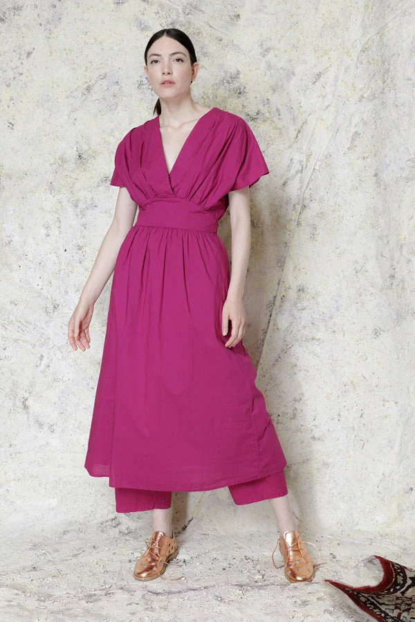 Neirami Waist Cut Dress